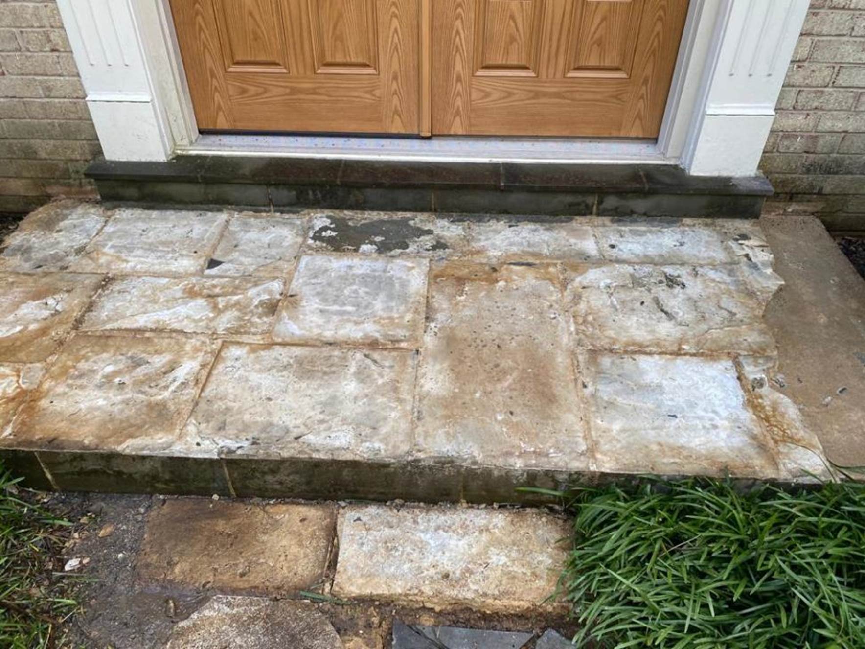 A picture containing building, outdoor, floor, stone

Description automatically generated