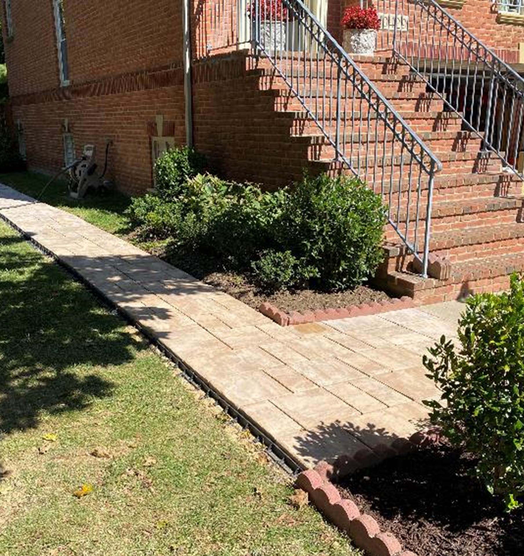 A picture containing outdoor, grass, ground, tree

Description automatically generated